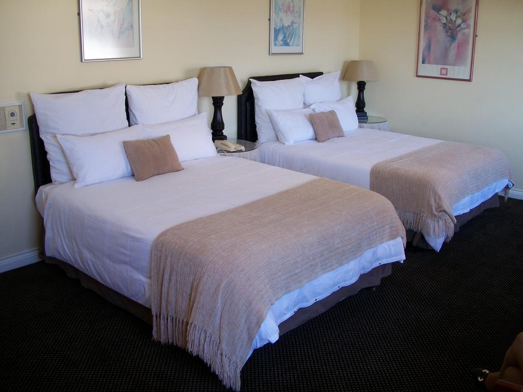 Savoy Hotel Kimberley Quarto foto